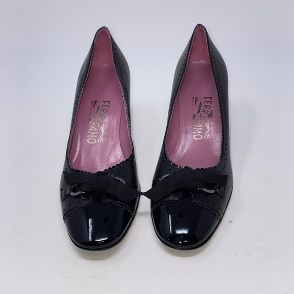 Salvatore Ferragamo VTG Pumps. Never worn. - Picture 7 of 11